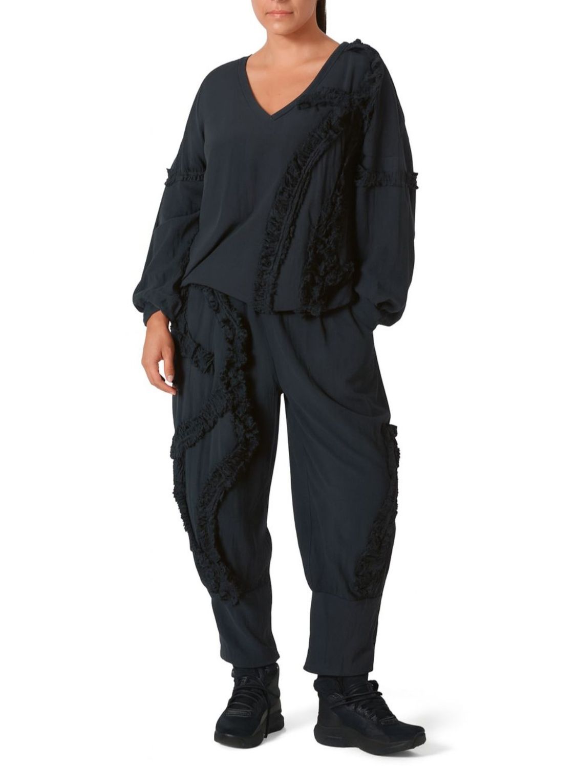 Black Textured Ruffle Pullover Blouse &amp; Textured Ruffle Pants Set