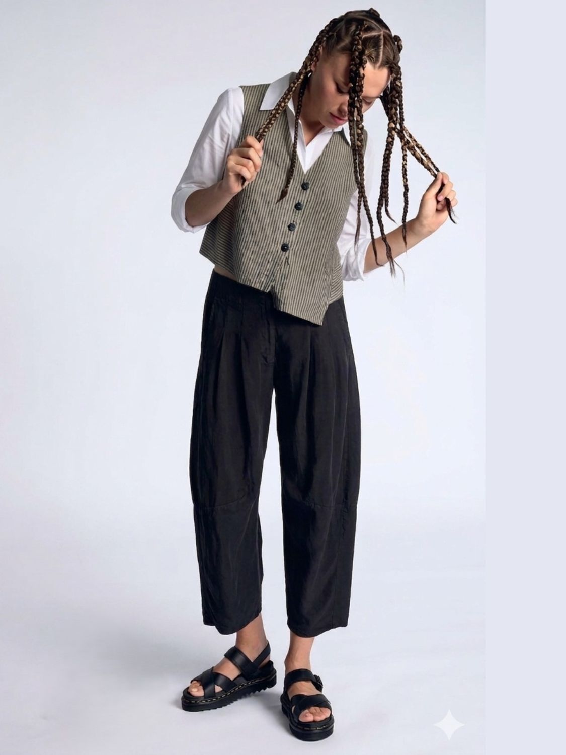 Asymmetric Linear Tailored Vest