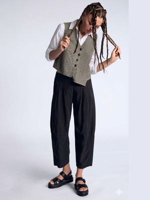 Asymmetric Linear Tailored Vest