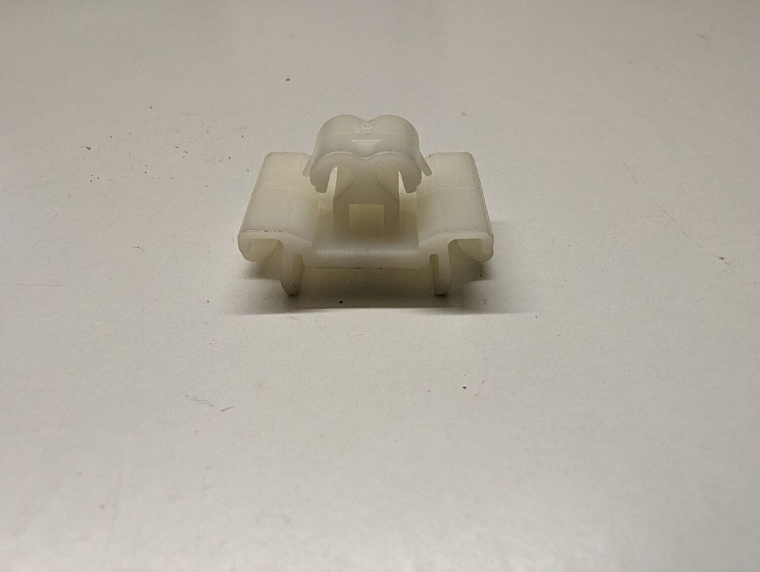 Opel Klemme Schutzzierleiste