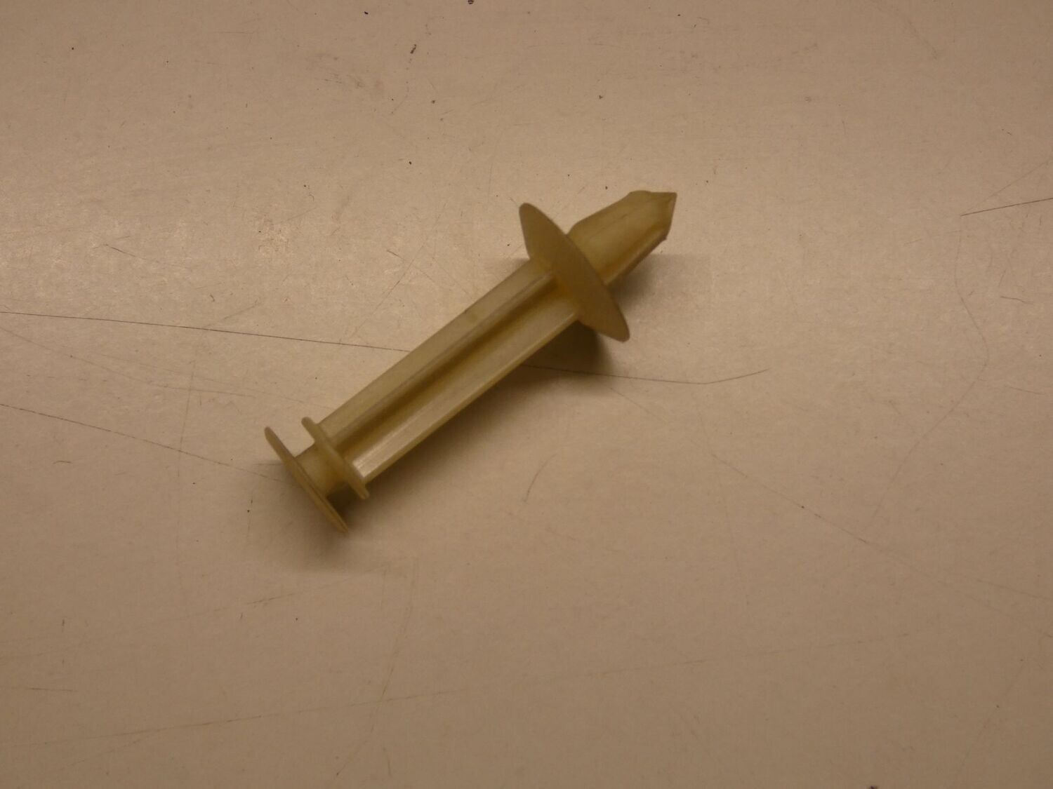 Opel Clip Verkleidung