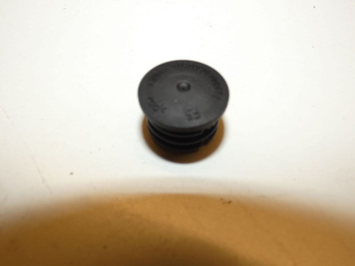 Opel Stopfen Bremssattel