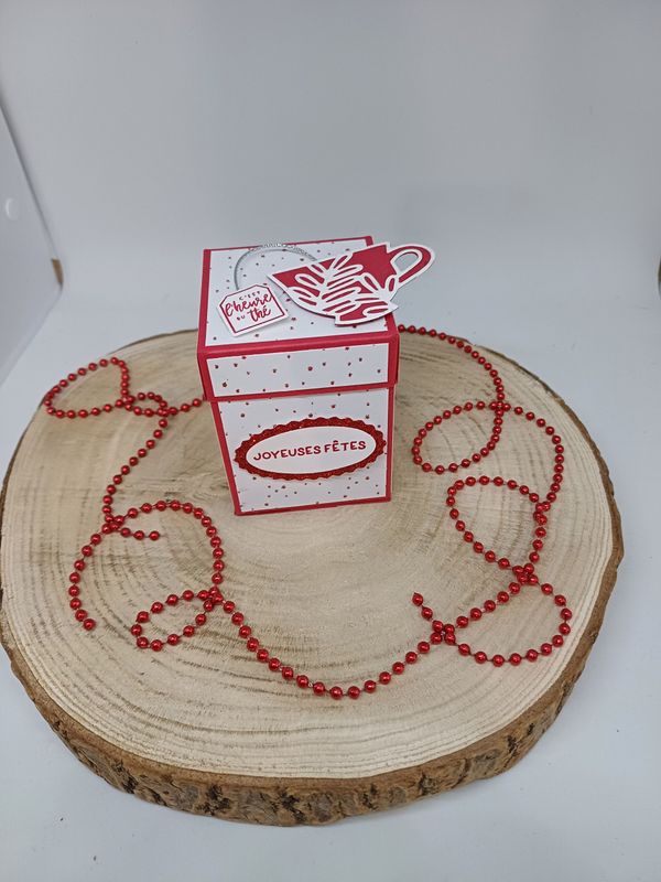 Boite cadeau sachets de thé joyeuses fêtes
