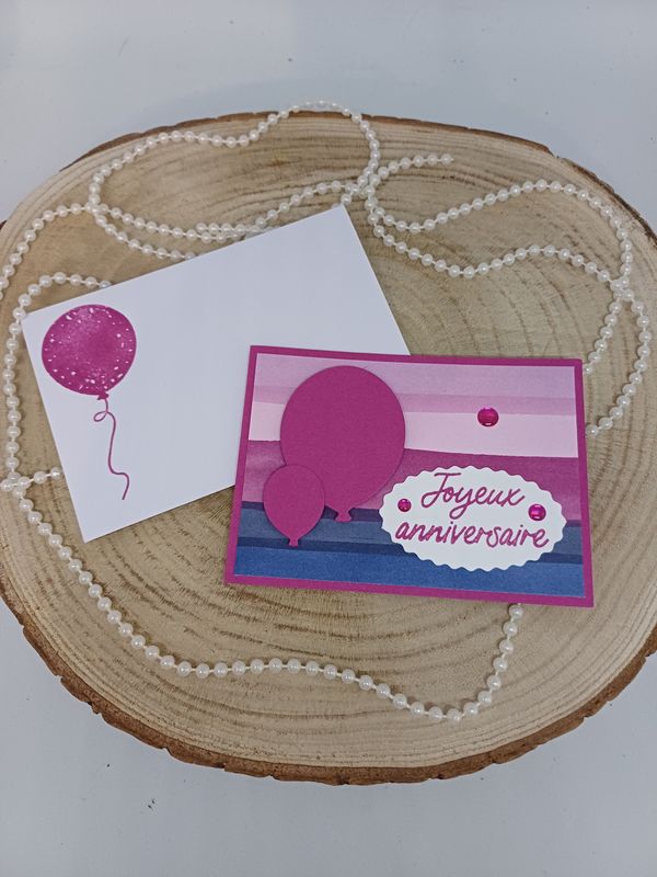 Pochette carte cadeau joyeux anniversaire trait