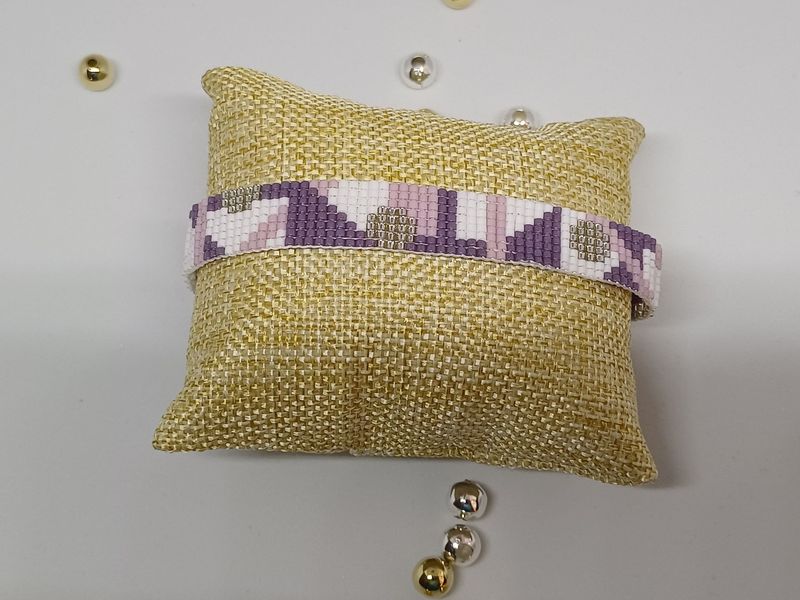 Bracelet violet blanc argenté 8