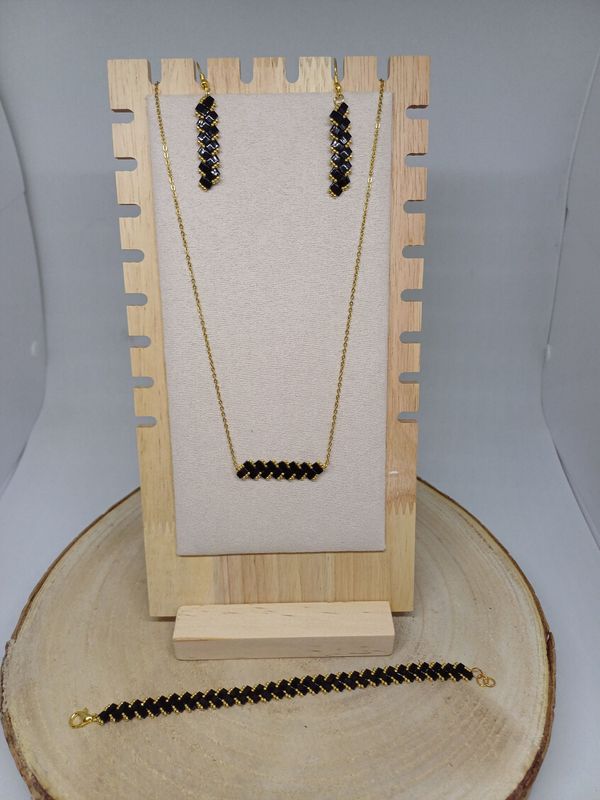 Parure bijoux perles noires brillantes et dorées 9