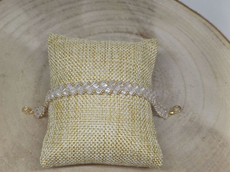 Kit 21 pour réaliser 1 bracelet perles transparentes claires et dorées
