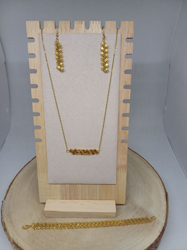 Parure bijoux perles dorées 23