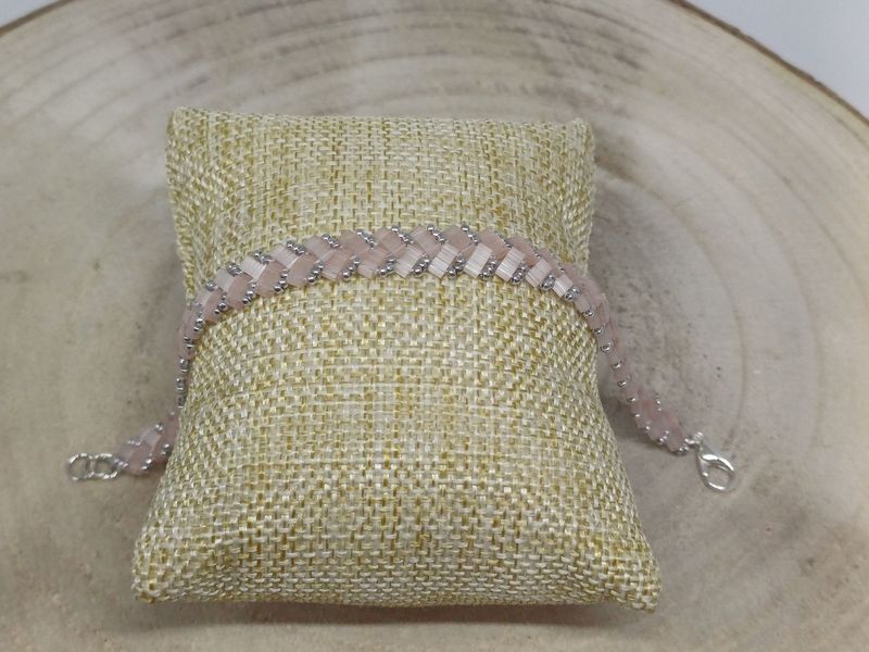 Kit 24 pour réaliser 1 bracelet perles roses pales et argentées