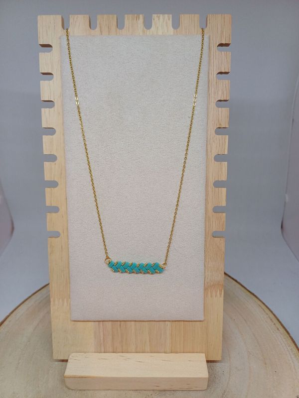 Collier perles bleues claires et dorées 42