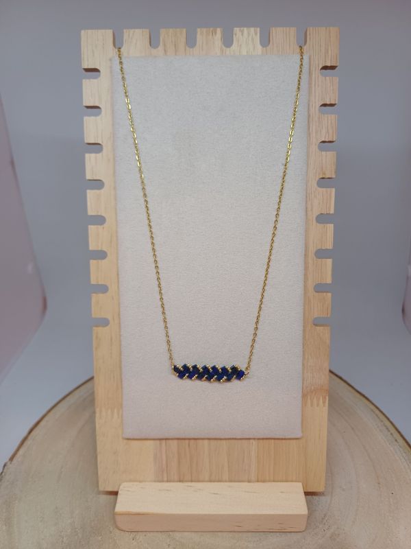 Collier perles bleues foncées tachetées​ et dorées 46