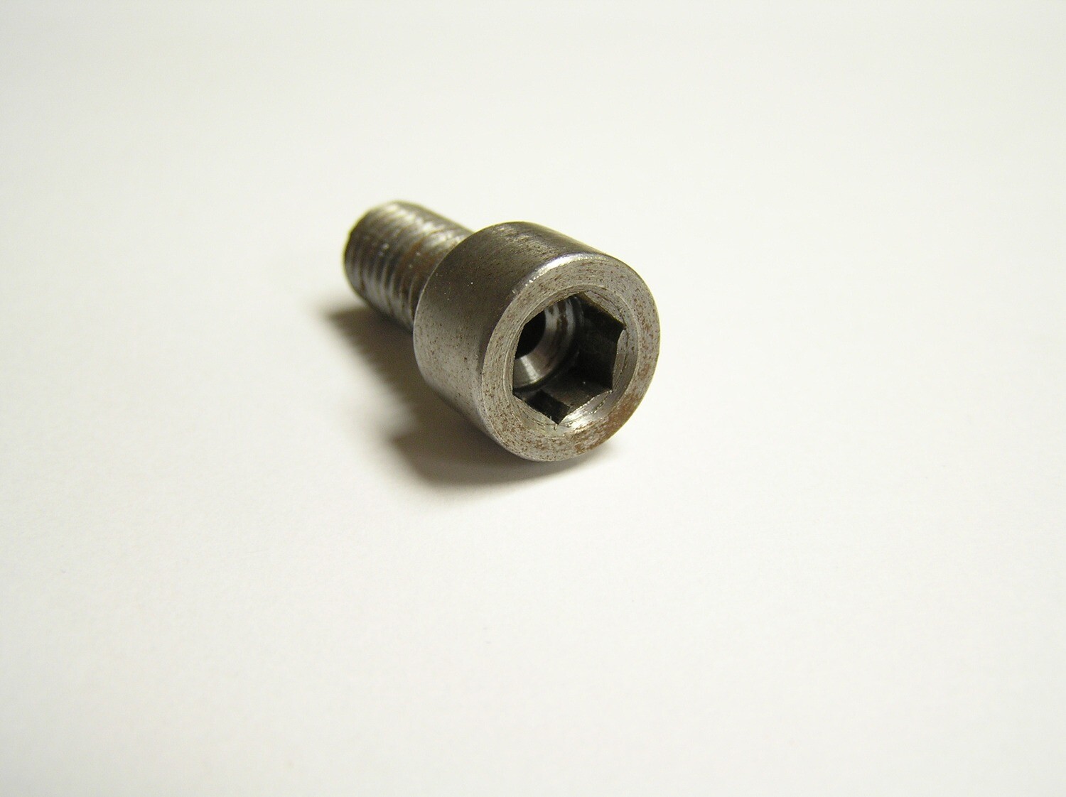 TH400 Transmission Center Support Bolt