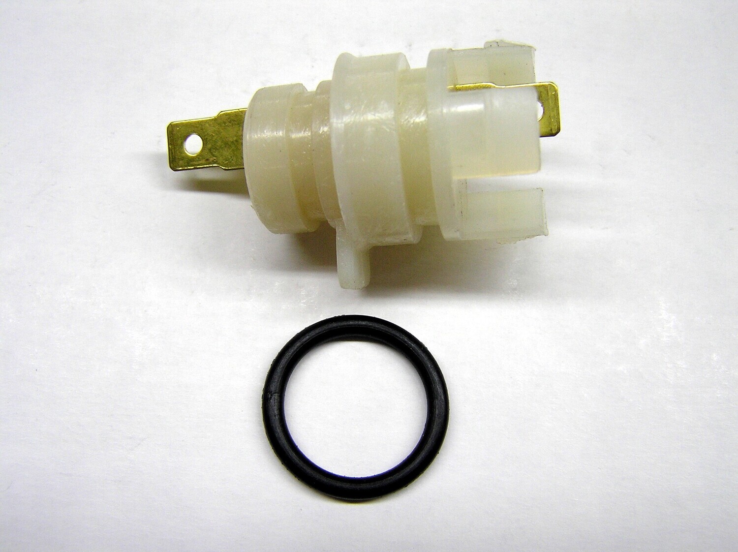 TH400 Case Connector-One Prong