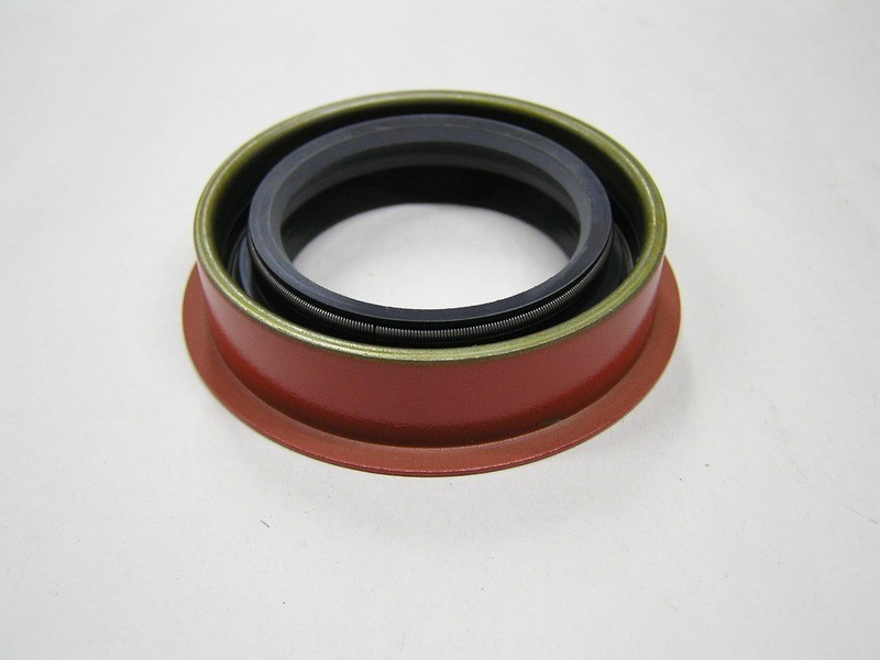 Hydramatic &amp; Jetaway Extension Housing Seal