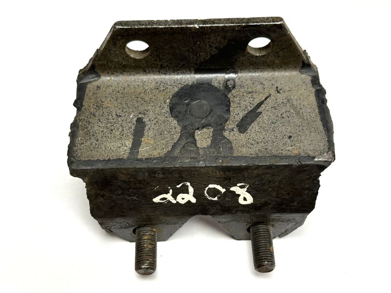 Pontiac Jetaway Transmission Mount