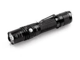 FENIX FICKLAMPA PD35 TACTICAL 1000LM