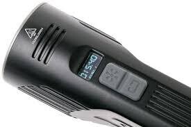 FENIX FICKLAMPA UC52 3100LM