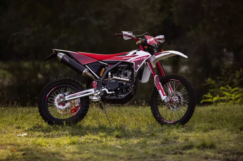 FANTIC XEF 450 MY25