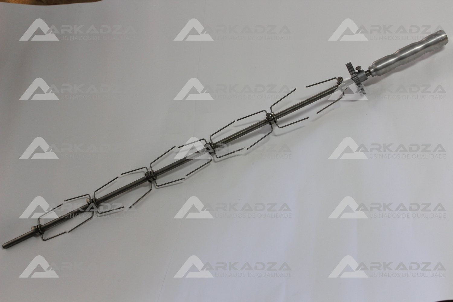 Cód. 175 - Espeto/Varão Aço Inoxidável AISI 304 c/ Cabo Revestido Alumínio  Ø1/2" x 1.170mm Completo c/ Engrenagem Ø 82mm(Consultar envio antes de finalizar o pedido)