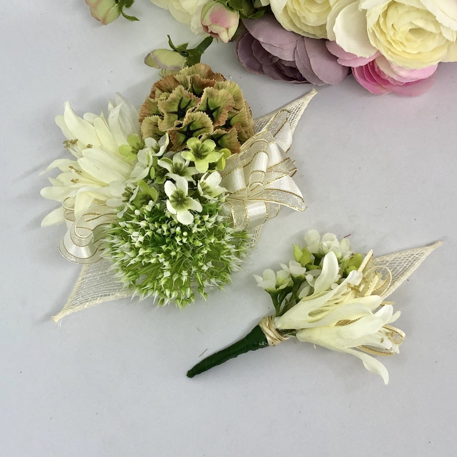 AGNES - Green Formal Corsage Set