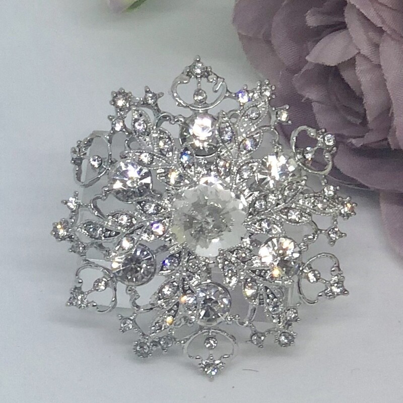 WILMA - Silver Flower Crystal Brooch