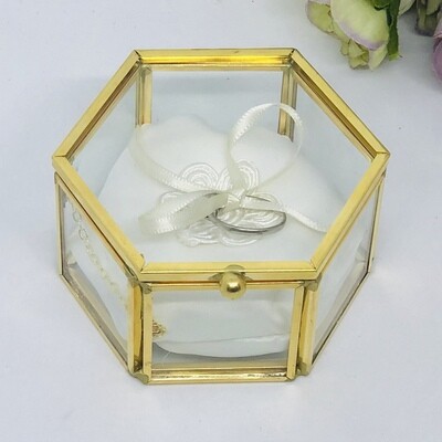 GABE - Gold &amp; Glass Hexagon Ring Box