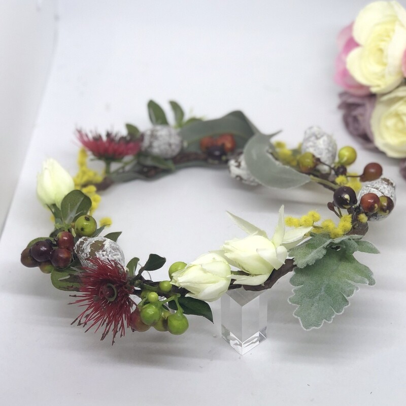 NEVE - Red and Yellow Native Flower Crown