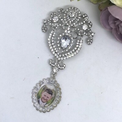 SHARON  BROOCH - Oval Memory Charm Brooch
