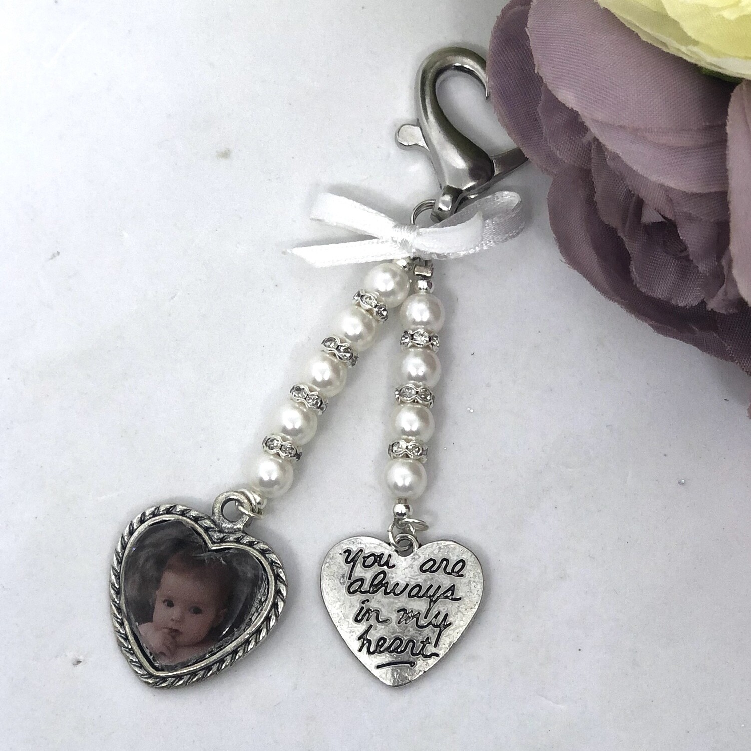 HELEN PEARL - Heart Shape Memory Charm