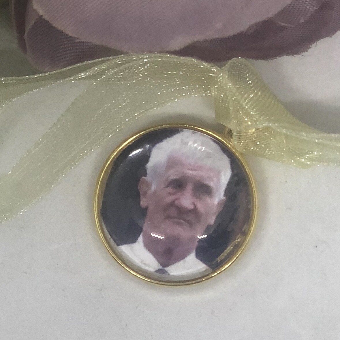 ADDISON GOLD  - Round Memory Charm