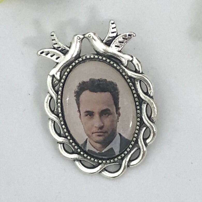RICKIE PIN - Silver Oval Bridal Memorial Charm
