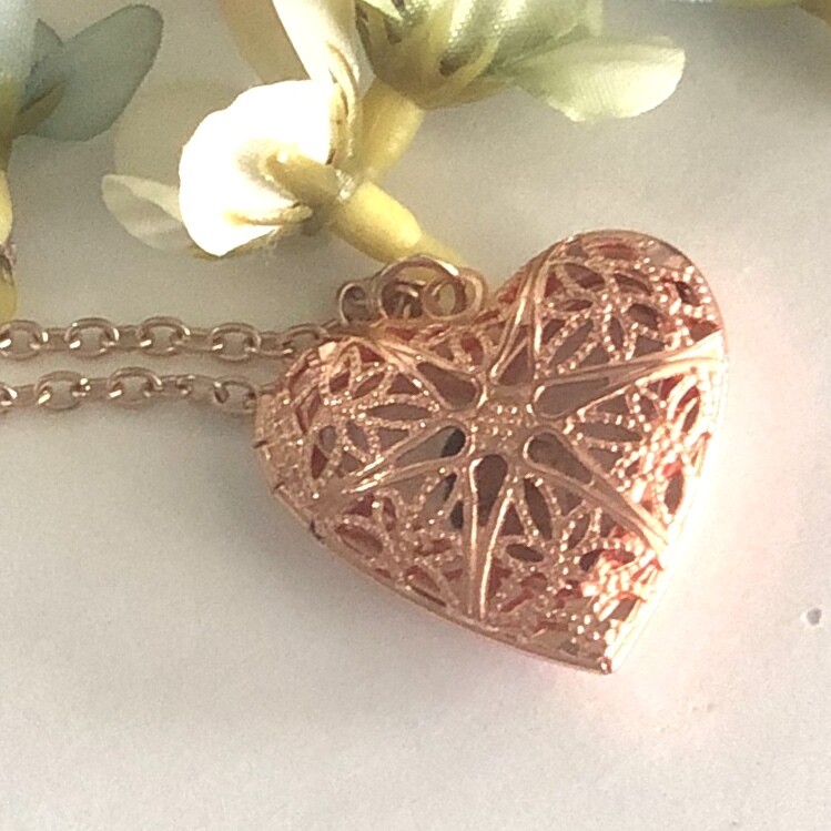 FLUER - Rose Gold Picture Memory Charm Locket