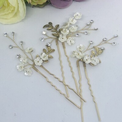 FELECIA - Set of 3 Gold Porcelain Flower Bridal Hair Pin