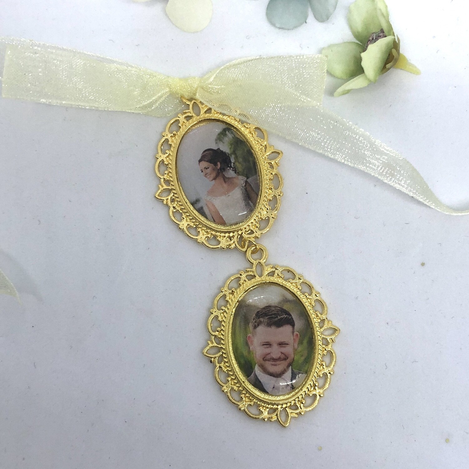 ELOISE GOLD 2 - Oval Bridal Bouquet Memory Charms