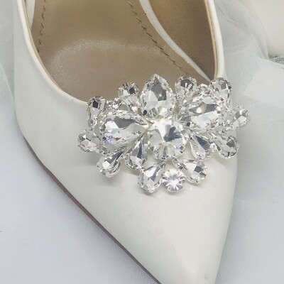 DARBY - Pair of Sparkling Crystal Shoe Clips