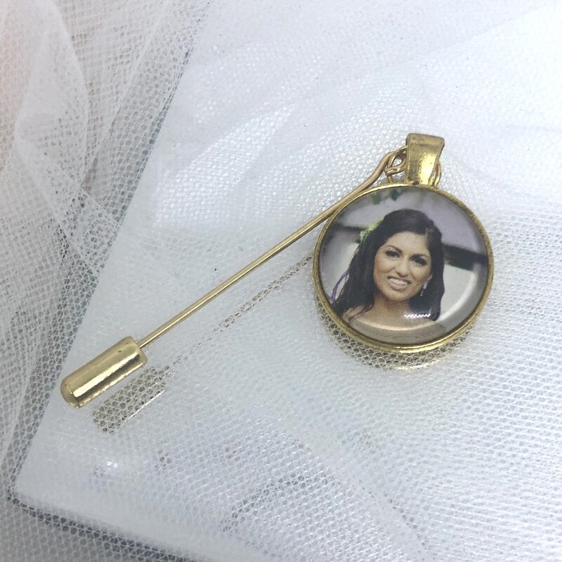 DAVID - Gold Memory Charm Lapel Pin Boutonnière
