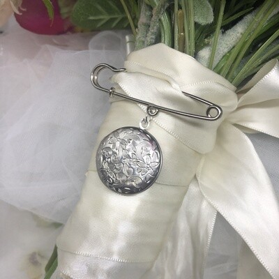 NELLIE - Silver Picture Memory Charm Locket