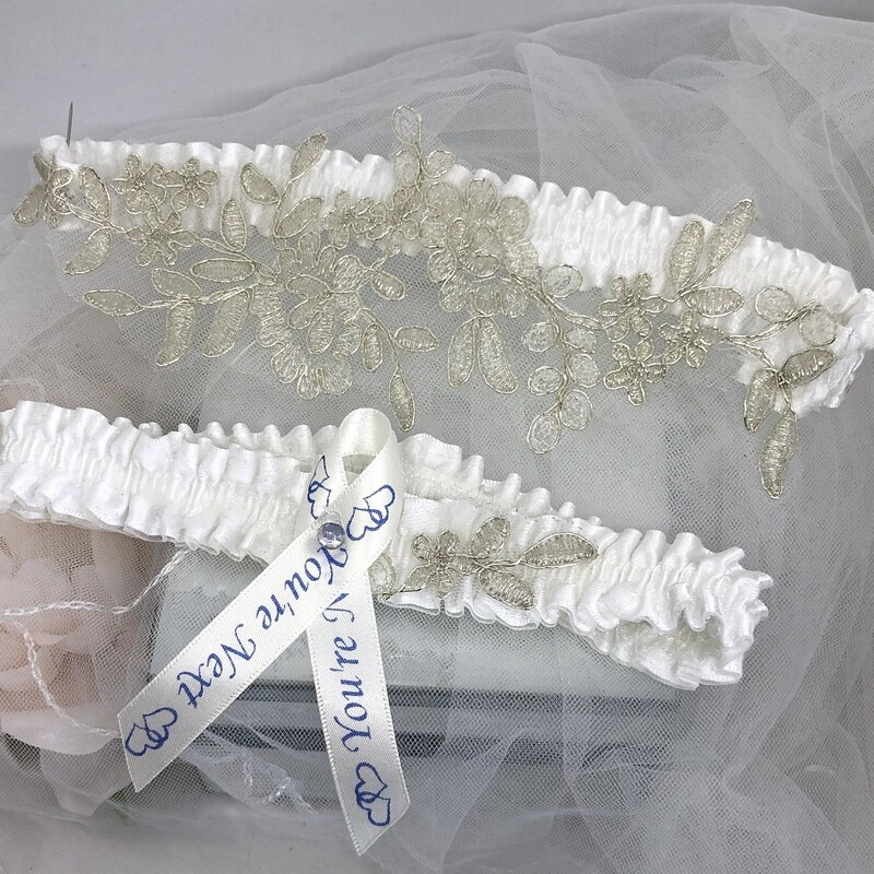 SYLVIE - Silver Lace Bridal Garter Set