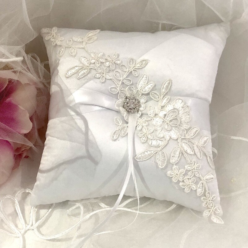 DIANA - 18cm White Satin Ring Pillow