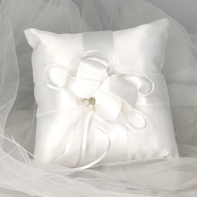 JULIAN - Ivory / Antique White Ring Pillow
