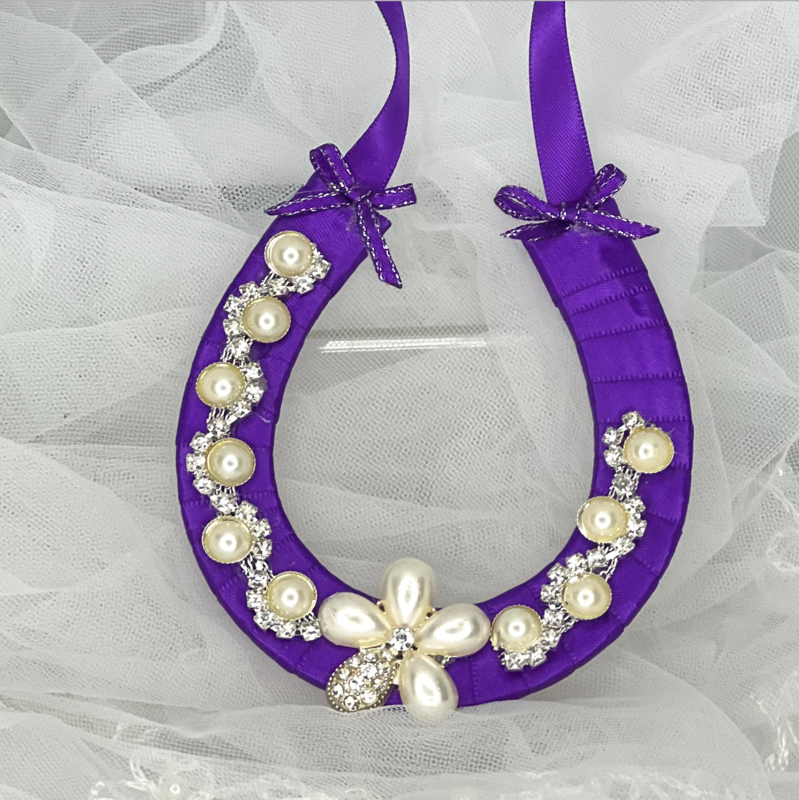 VICKY - Purple Horseshoe Good Luck Charm