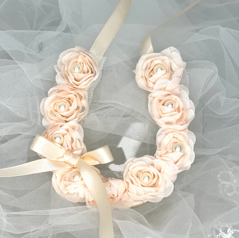 LEAH - Peach Bridal Horseshoe Good Luck Charm