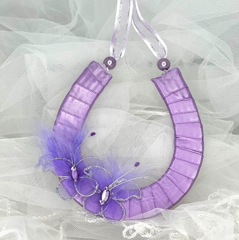 MARIA - Lilac Bridal Horseshoe Good Luck Charm