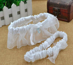 Dahlia - White Bridal Wedding Garter Set