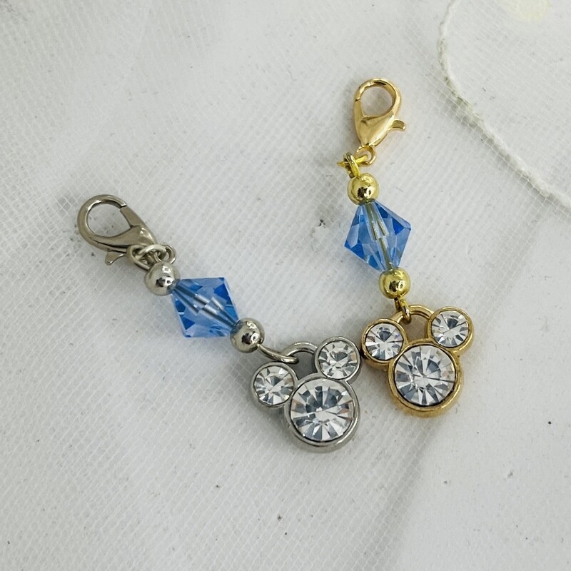 HIDDEN MICKEY - Something Blue Bouquet Charm