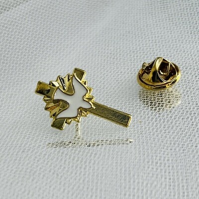 REAGAN - Gold &amp; White Religious Pin