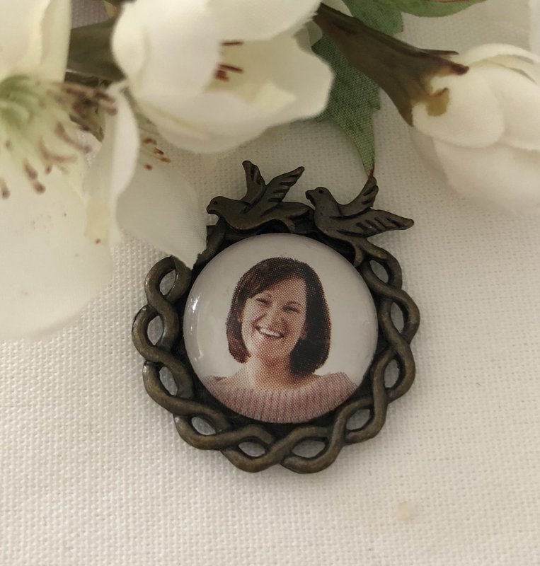 RICHARD - Vintage Bronze Round Memory Charm