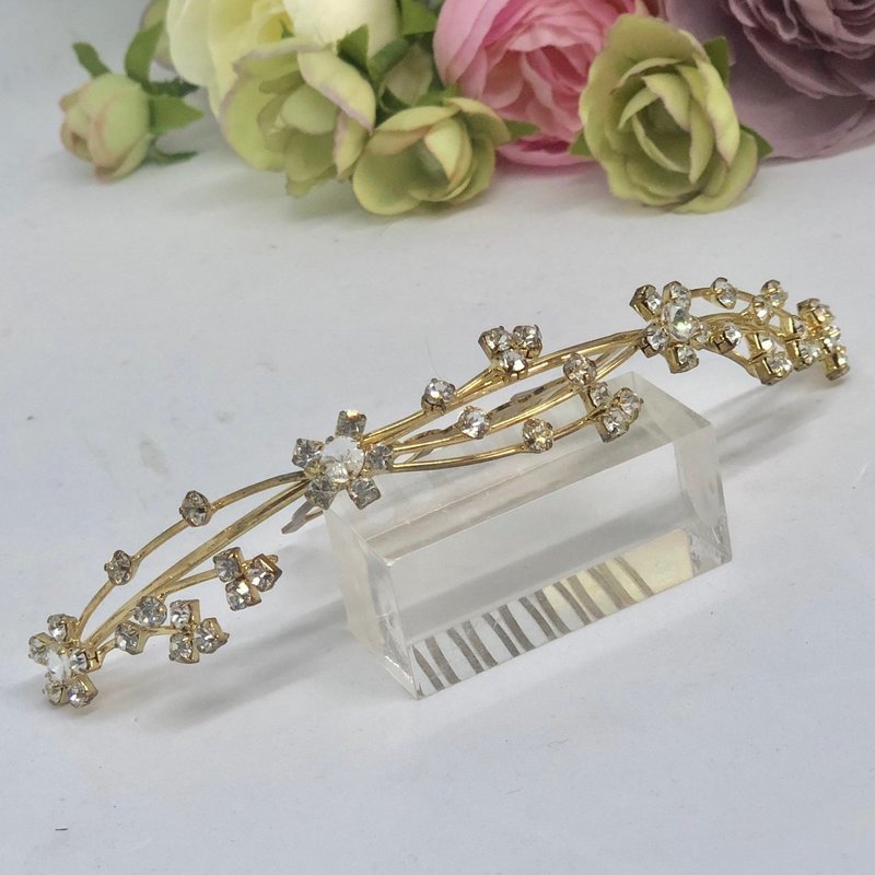 QUEENIE - Gold Wedding Bridal Hair Comb