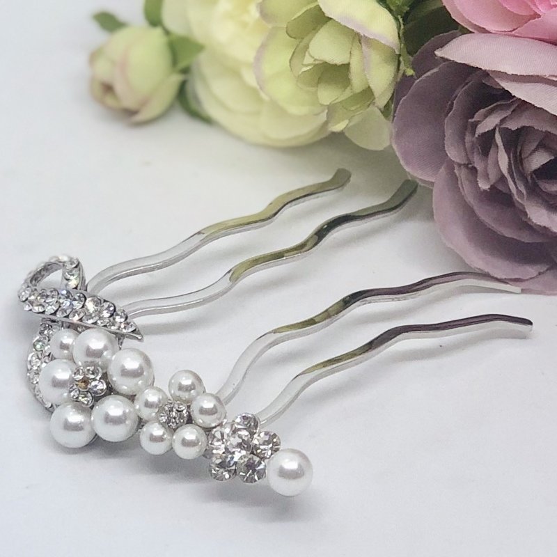 SANDI - Silver Wedding Bridal Hair Comb