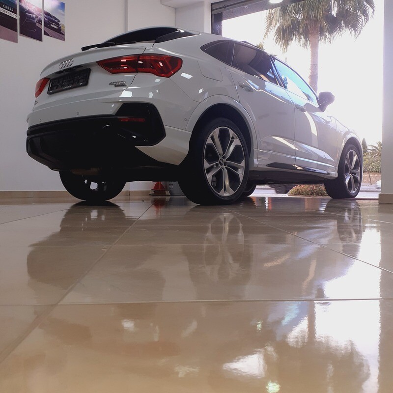 AUDI Q3 S LINE 40 TDI